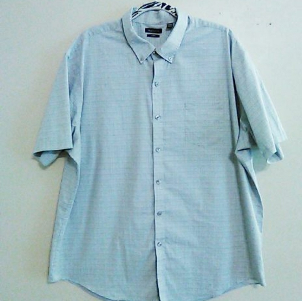 Van Heusen Men's Long Sleeve Button Front Shirt